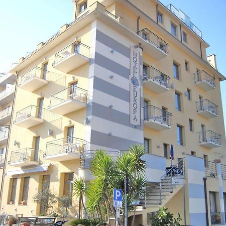 Hotel Europa San Bartolomeo Al Mare Exterior photo